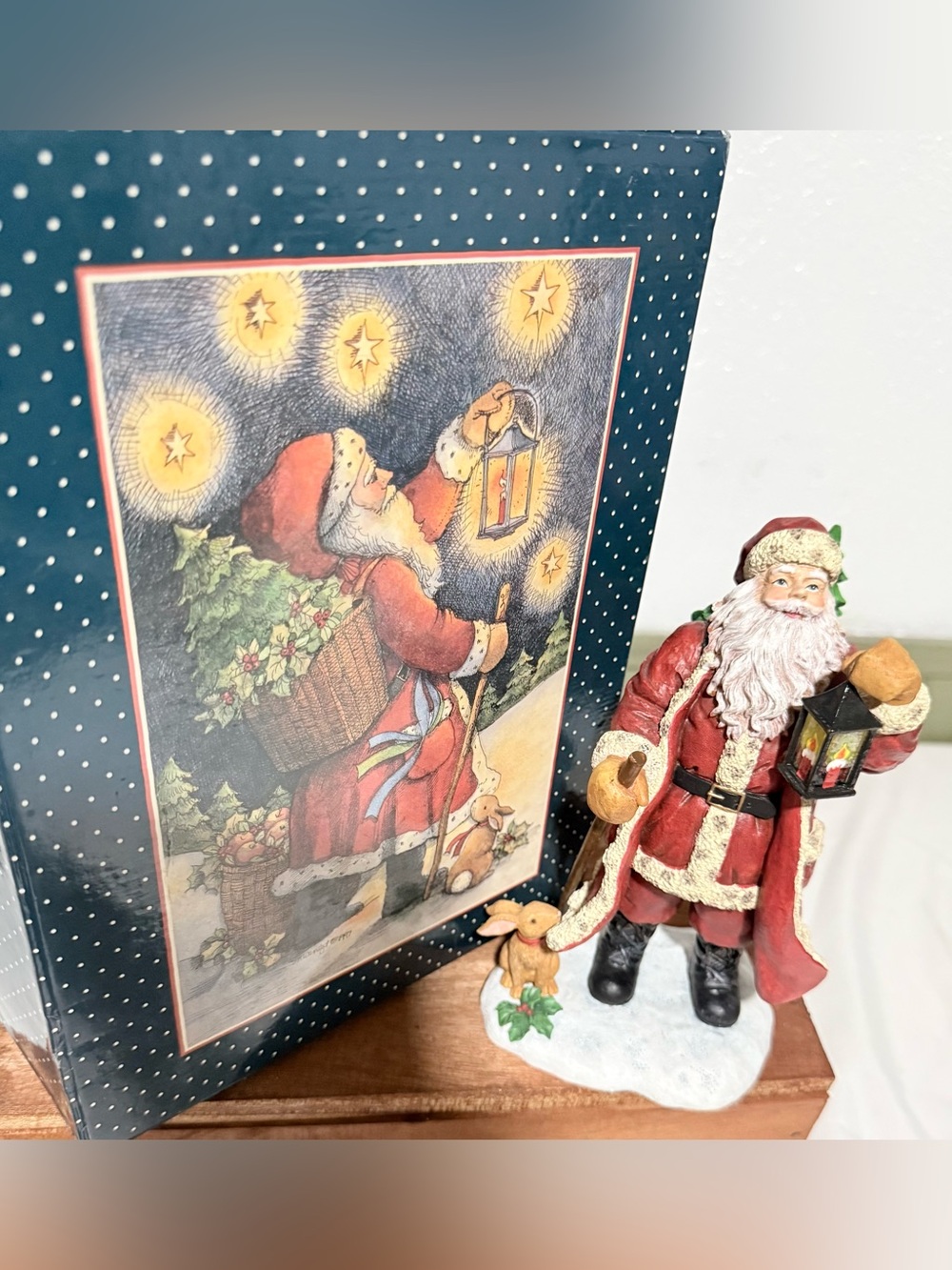 Lang & Wise Classic Santa Claus Proud Santa Figurine Artwork By Susan Winget #7